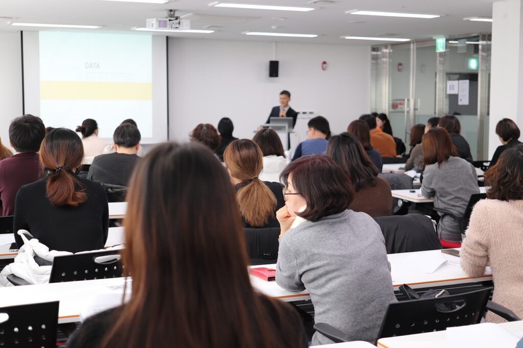 Lecture, Instructor, Lecture room image